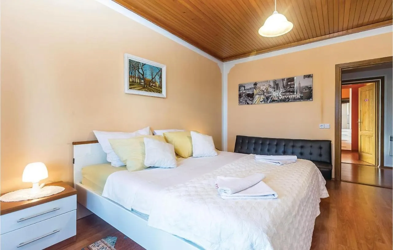 Stunning Apartment In Dramalj With Wifi